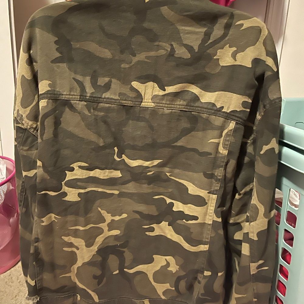 Green Camo Jacket - Picture 2 of 3